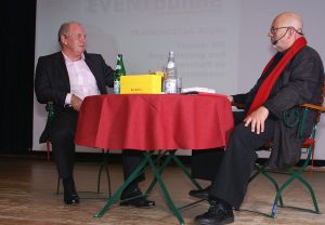 „Mit Begeisterung und Leidenschaft zu besseren Ergebnissen“. Uli Hoeneß im Gepräch mit Rolf Birmelin.